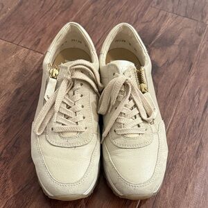 Paul Green Beige Lace-Up Sneakers with Gold Zip Detail